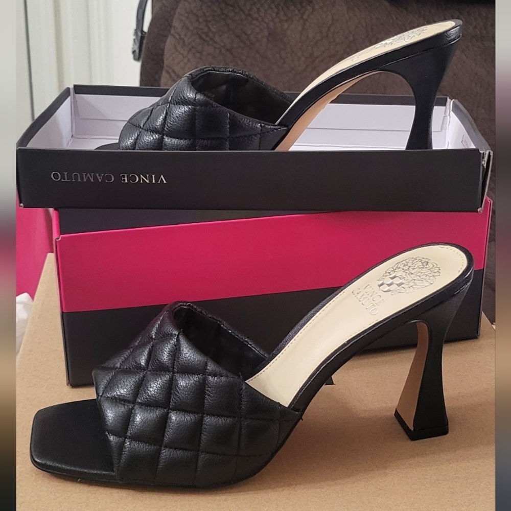 Vince Camuto Reselm heel
